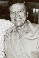 Silvio César as César Silva