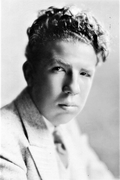 Mickey Daniels as Cicero Grunts