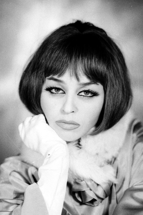 Kalina Jędrusik as Millionaire's Wife