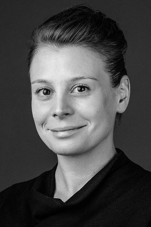 Veronika Lazorčáková as studentka