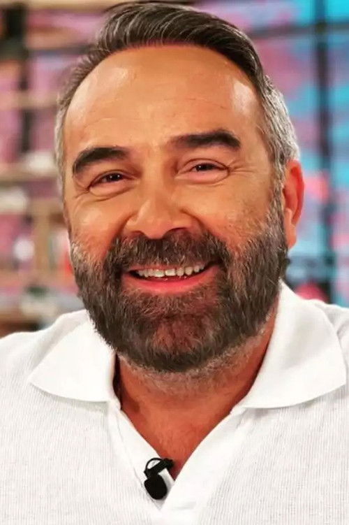 Grigoris Gountaras as Γρηγόρης (self)