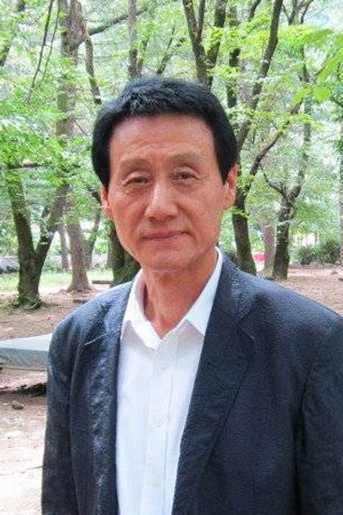 Park Hyo-geun as Chang-min's father