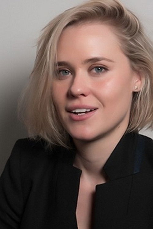 Georgia Mischak as Georgia