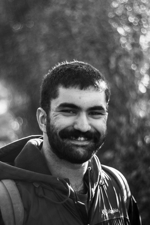 Özenç Bilgin Tüm as Ölü Adam