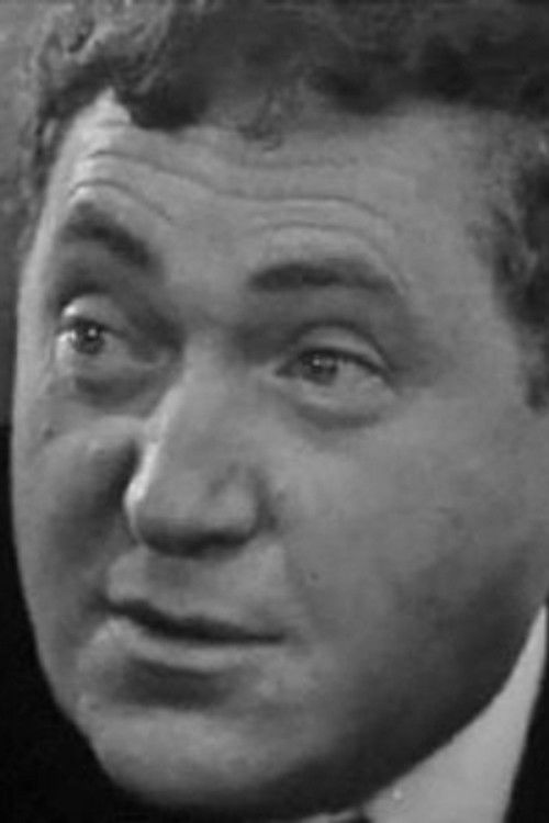 Grigoriy Annapolskiy as председатель завкома