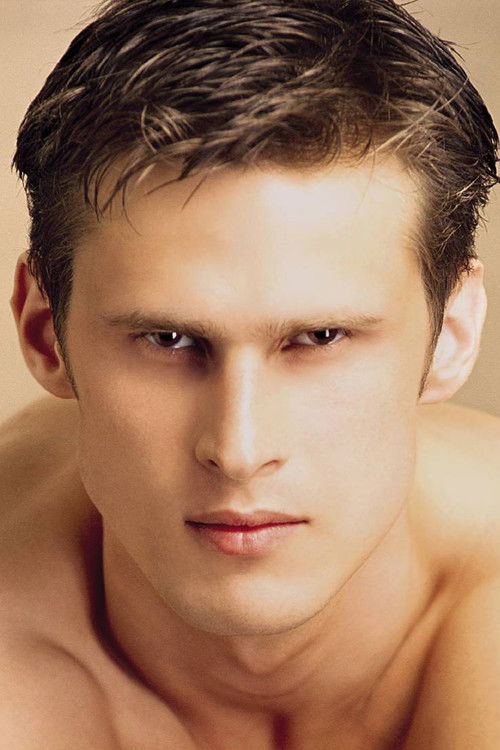 Kristof Junas as General von Tarn und Praxis