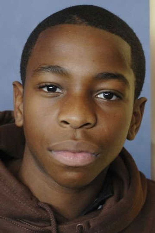 Alexis Maah as Independance