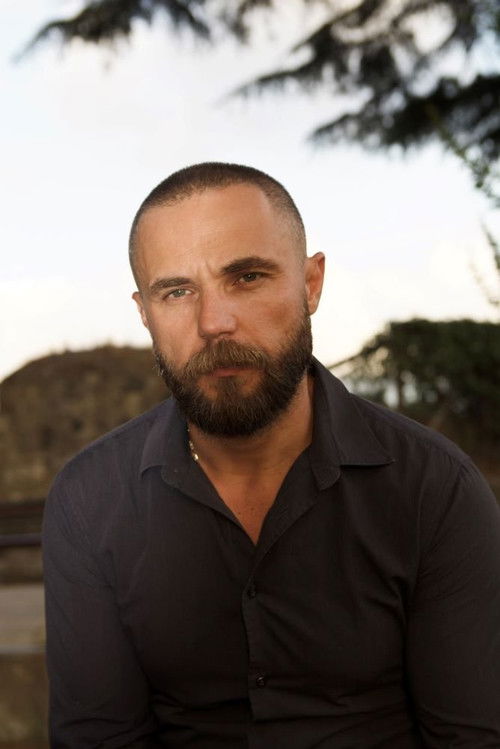 Gerhard Koloneci as Ben