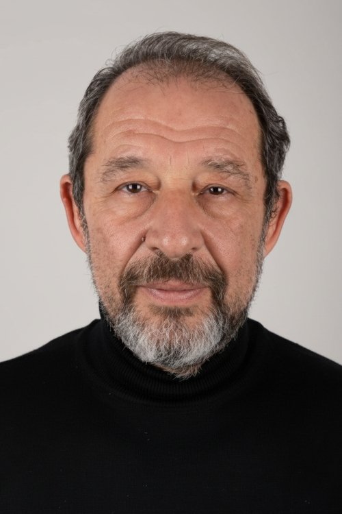 Rıdvan Çelebi as İdris (Ses)
