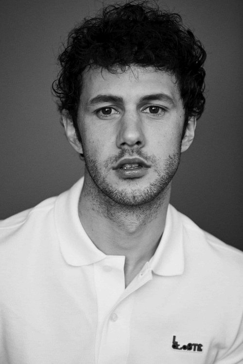 Joe Manjón as Miguel