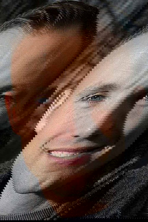 Mikkel Kessler as Himself