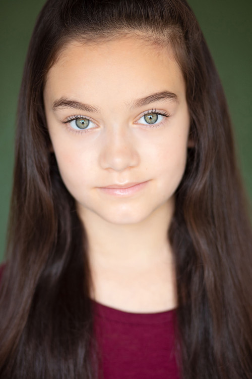 Caroline Skye as Rosa