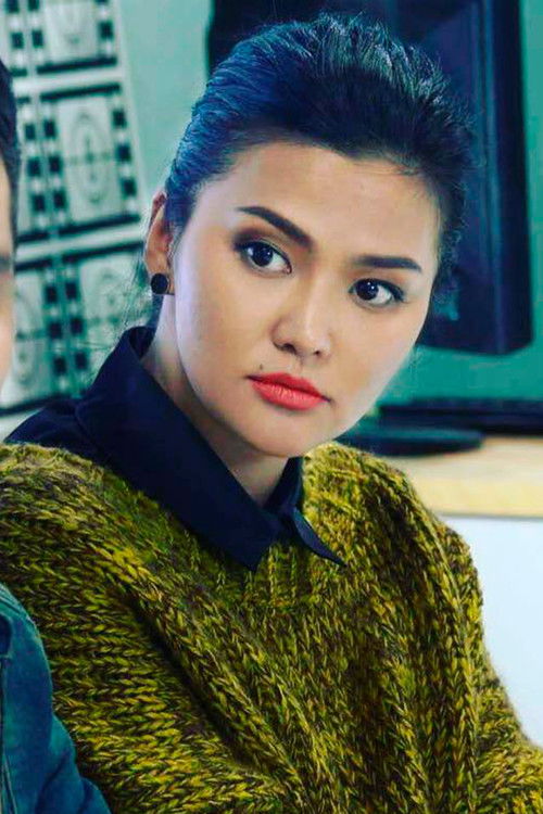 Khulan Batjargal as Saraa