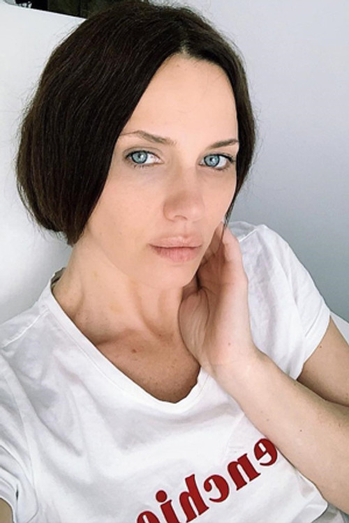 Maria Silvestar as Jana Balkánská