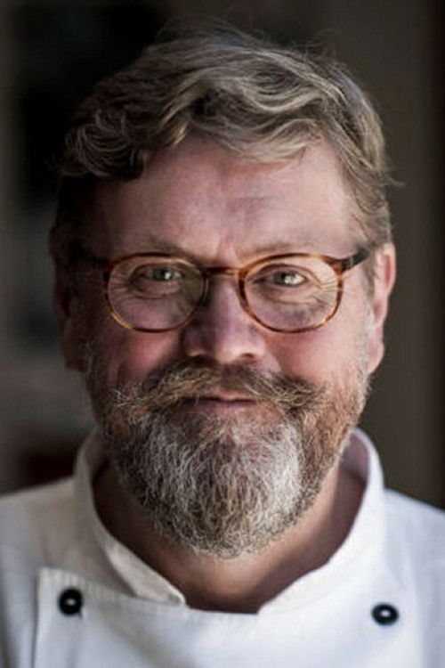 Bo Jakobsen as Benny (voice)