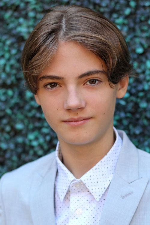 Jackson Robert Scott as Young Glen Ford