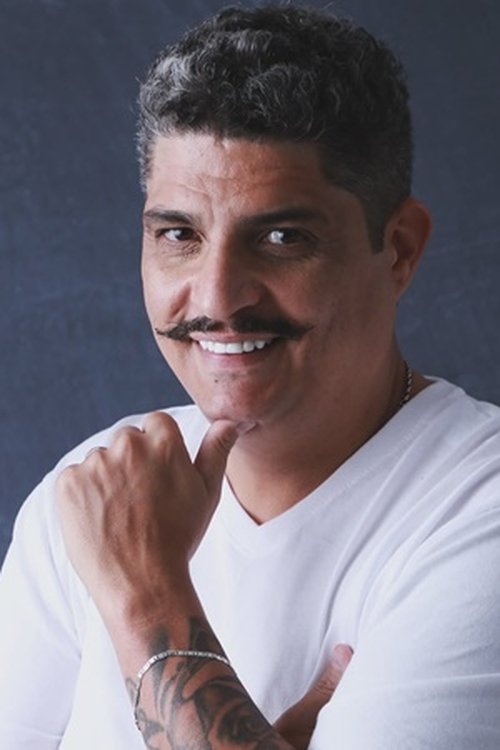 Felippe Sanches as Cliente Recorrente - Bar do Otávio