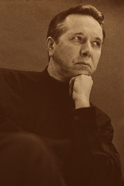 Mikhail Pletnev as Self - Pianist
