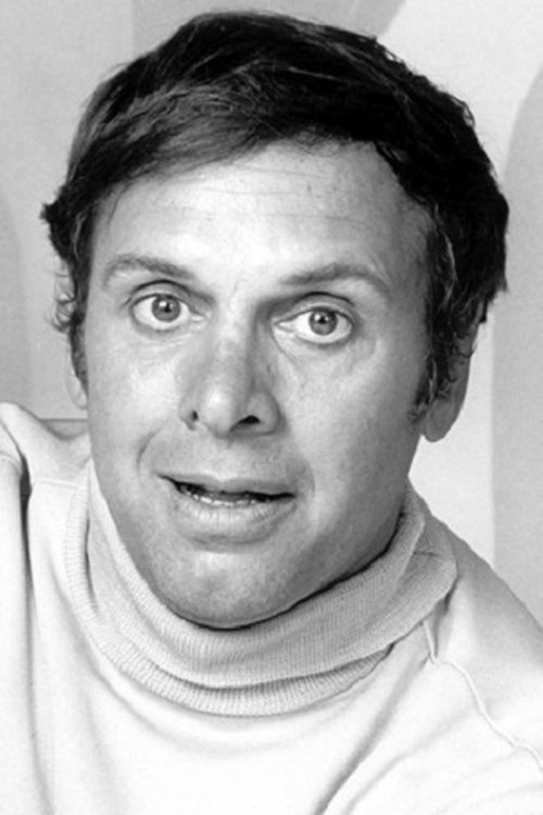 Alan Sues as George Humphries