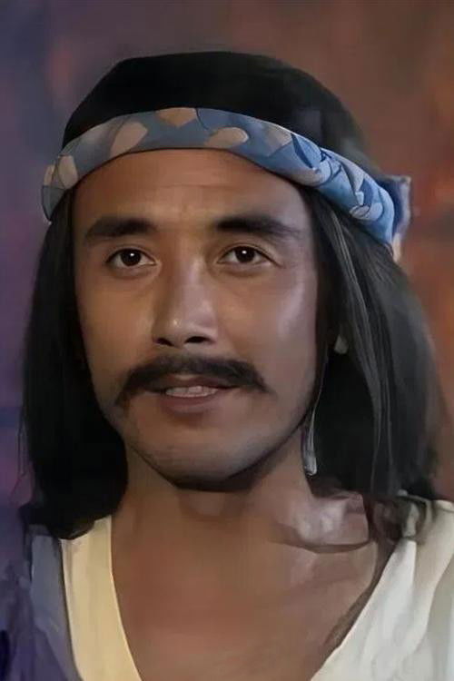 Lei Changxi as 独眼蛤蟆