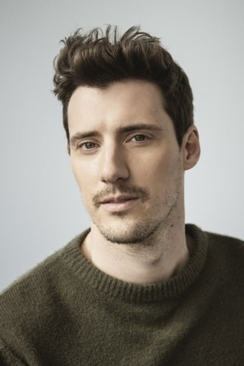 Frédéric Millaire-Zouvi as Thomas Dallaire