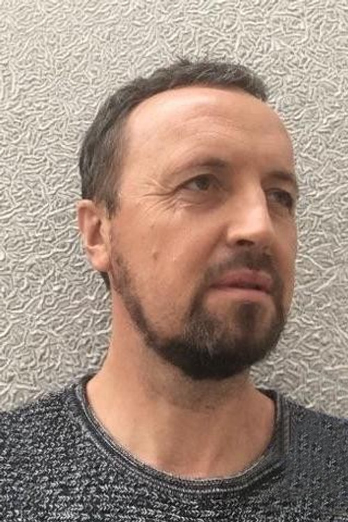 Sławomir Śmiałek as Narrator