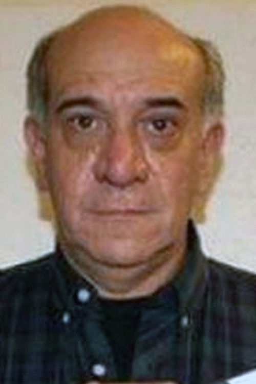 Víctor Maytland as Victor Maytland