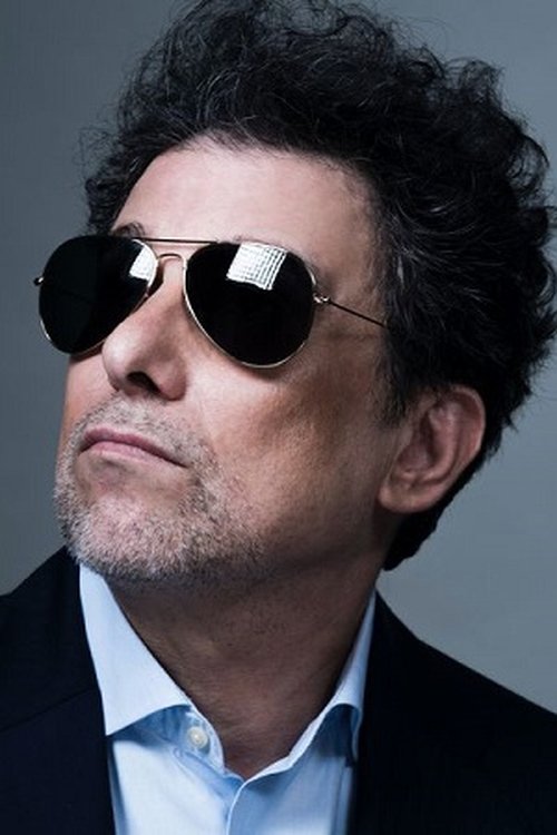 Andrés Calamaro as Self