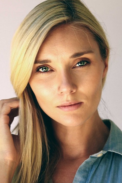 Jelly Howie as Escha