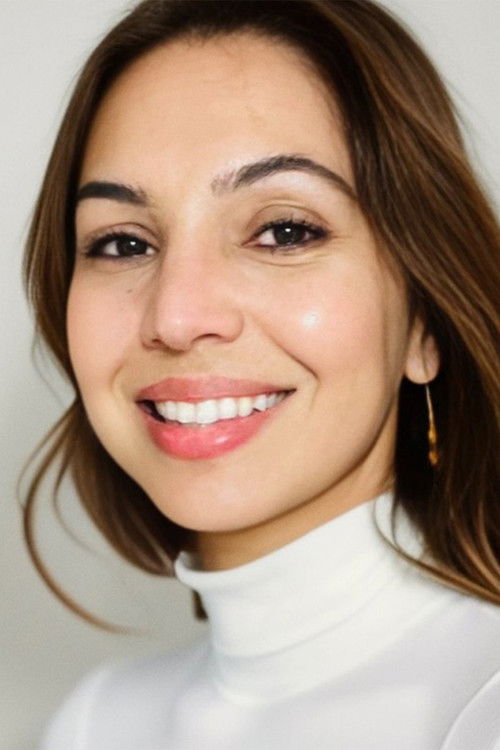 Halima Ahmadi as Alka