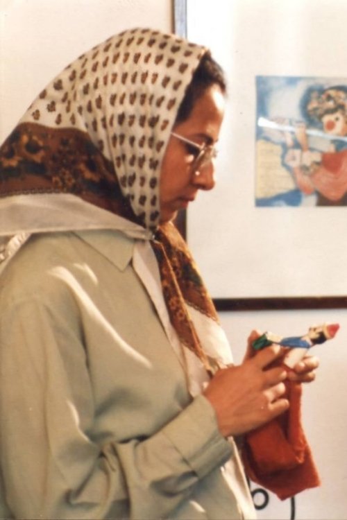 Nahid Rezaei as Nahid Rezaei