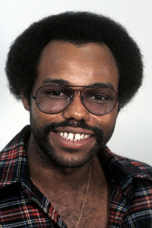 Heshimu Cumbuka as Ice