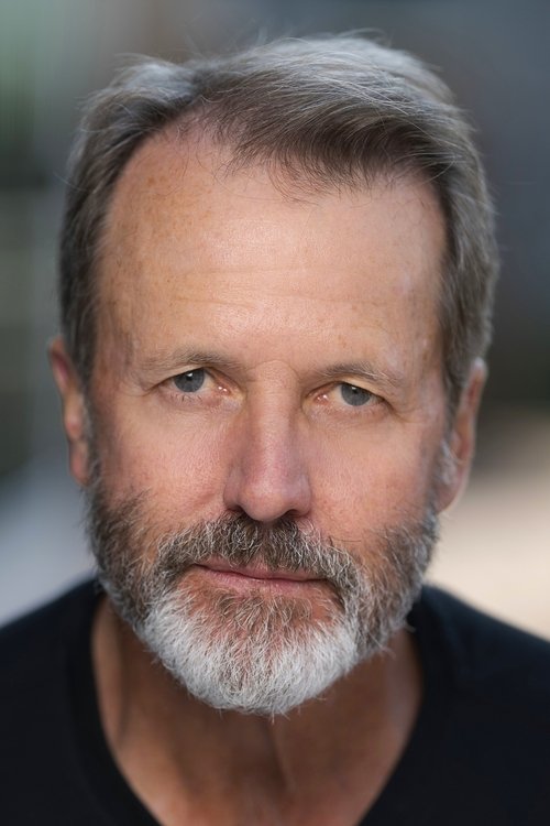 Gregg S. Perry as Chet Wilda