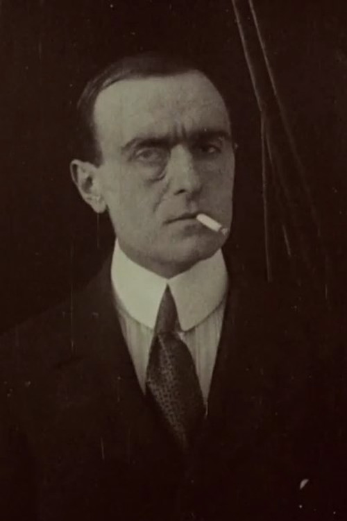 Filippo Vallino as Leo Sandy