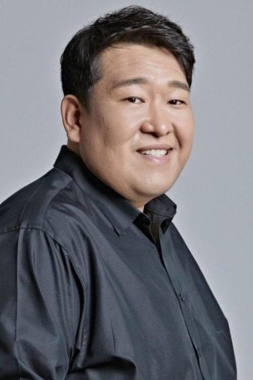 Son Sang-kyung as Bear