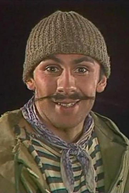 Oleg Alyamov as Беппе