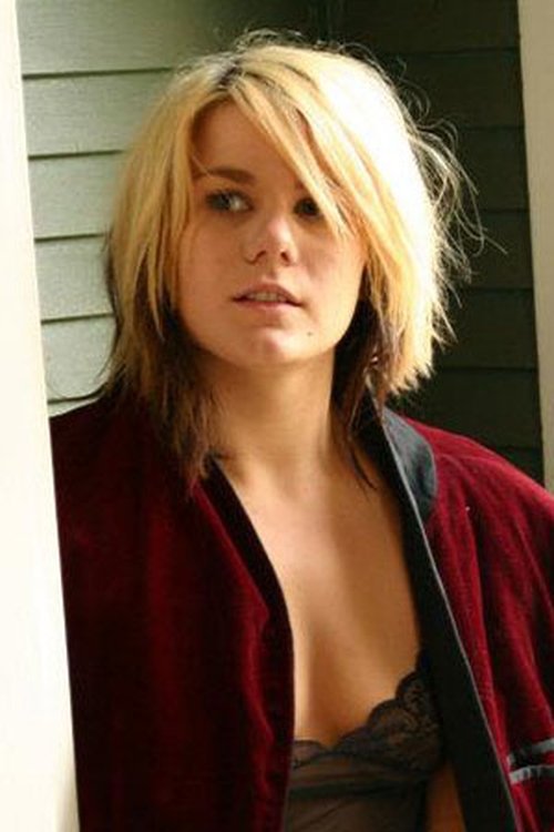 Lauren Andress as Stacy