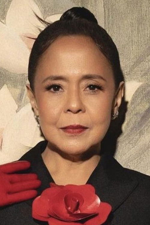 Dolly de Leon as Detective Sofia Gonzalez