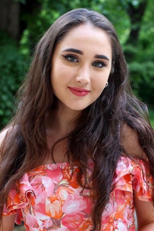 Natálie Grossová as Zdenička