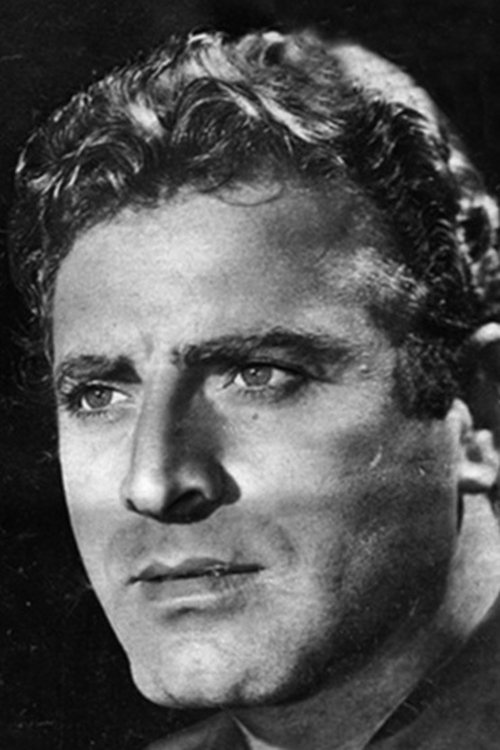 Germano Longo as Ivan