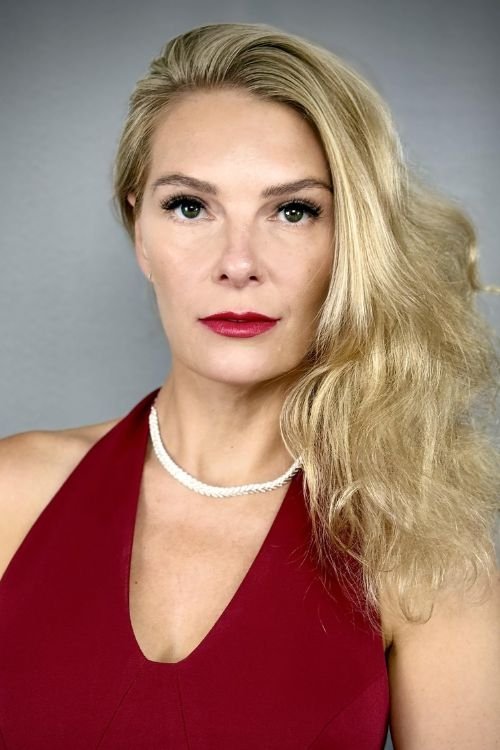 Regina Seifert as Gabby Tressiter