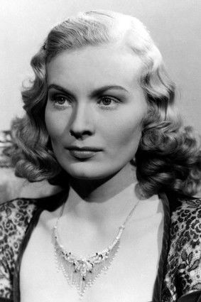 Margrit Aust as Margrit von Kronberg