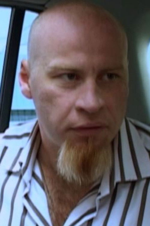 Vitaliy Shvidnyuk as Александр