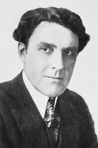 Harry von Meter as Baron Edward / Pierpont Carewe