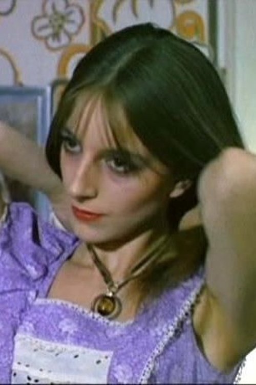 Sandrine Pernelle as Student (uncredited)