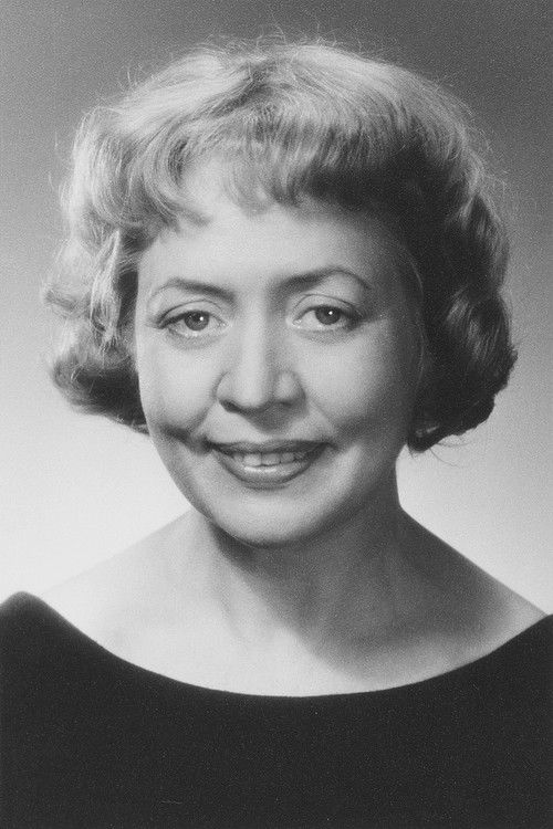 Kerttu Krohn as Miss Lily, Darja's companion