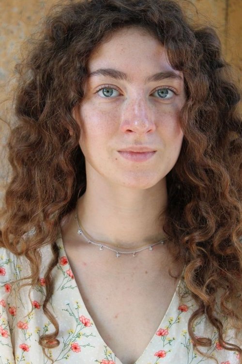 Mina Christ as Polly