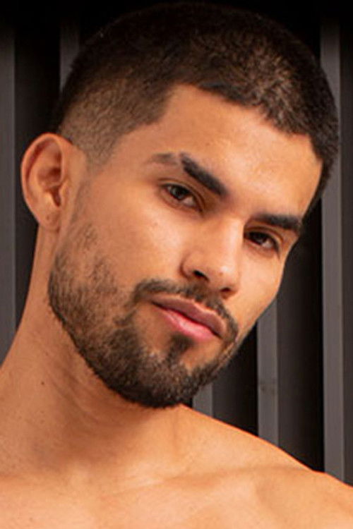 Anderson Parker as Bottom