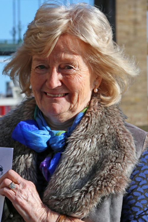 Elsie Robson as Self