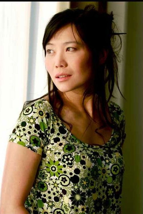 Cathy Min Jung as Cécile